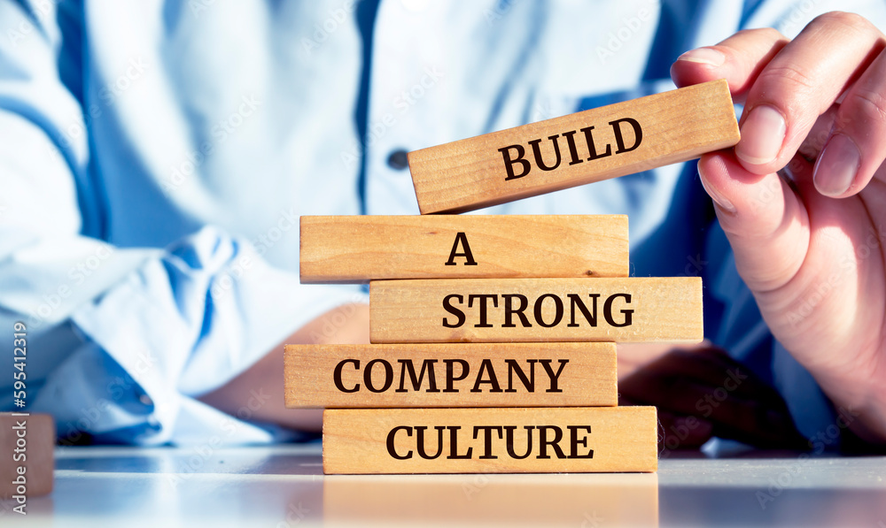 Read more about the article How to Build a Strong Company Culture ? 🌐